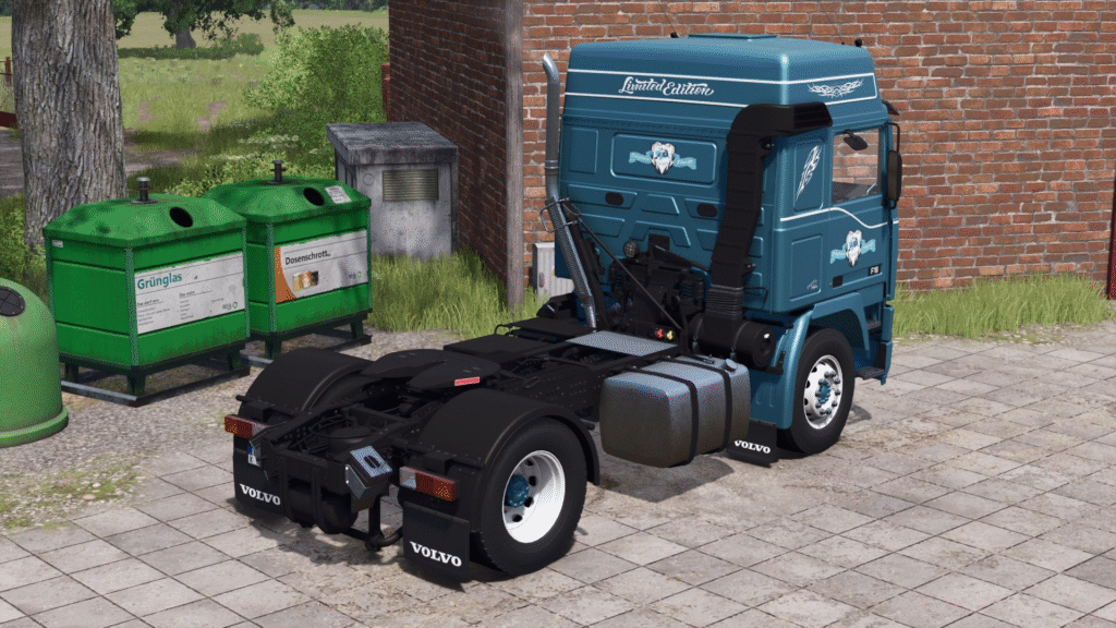 image-1454-1024x576 Volvo F16 Globetrotter Dolphin Edition